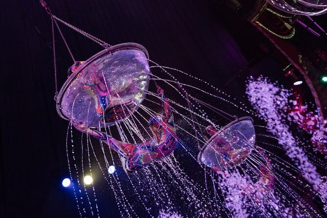 Phuket Circus - The Adrenaline Rush! - A 1-Hour Water Circus in Phuket: The feeling you’ll get