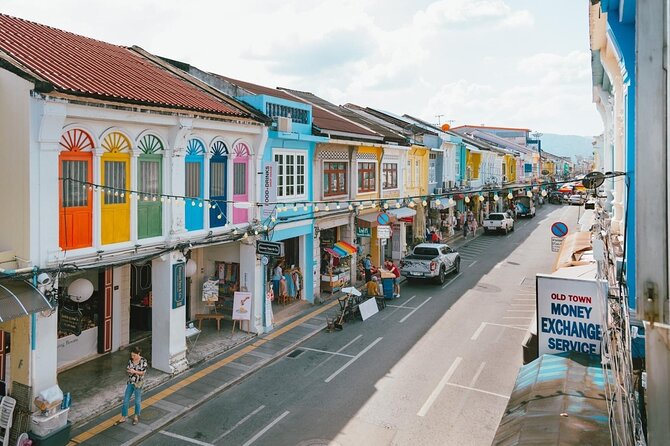 Phuket City Half-Day Guided Tour with Lunch and Pick-up - Promthep Cape: the morning viewpoint stop you don’t want to skip