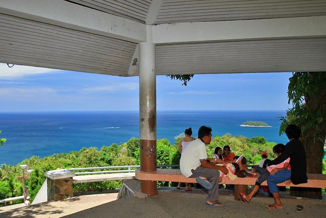 Phuket City Tour with Wat Chalong, Big Buddha & Famous Viewpoints - Wat Chalong (Chaithararam): the stop I’d protect your schedule for