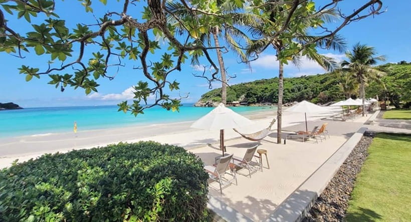 Phuket: Coral and racha Islands Snorkeling Trip with Lunch - Lunch by the sea: more than fuel for the afternoon