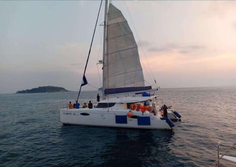 Phuket: Coral Island Catamaran Cruise with Sunset Dinner - Promthep Cape Sunset Dinner: Thai Buffet on the Water
