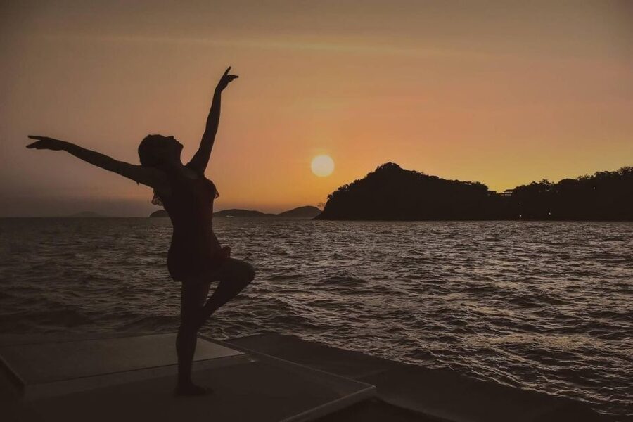 Phuket: Coral Island & Sunset Dinner by Sailing Catamaran - Promthep Cape sunset dinner: the hour that makes the whole day click