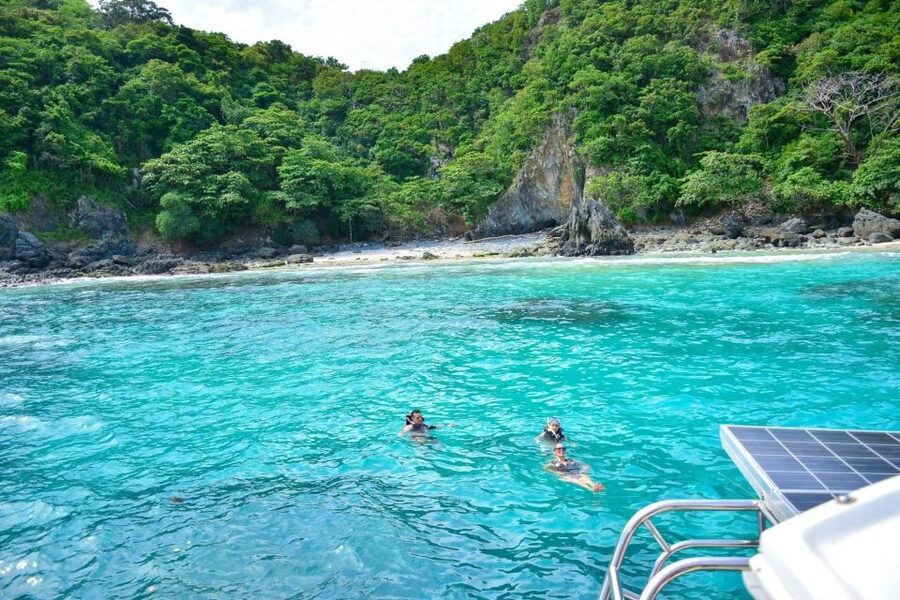 Phuket: Coral & Racha Islands Day Trip By Speedboat - Pickup to Ao Chalong Pier: how the 8-hour flow really feels