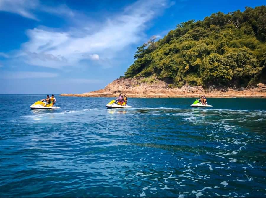 Phuket: E-jetski and water sports patong for rent and tour - What to bring for Patong: simple packing that prevents problems