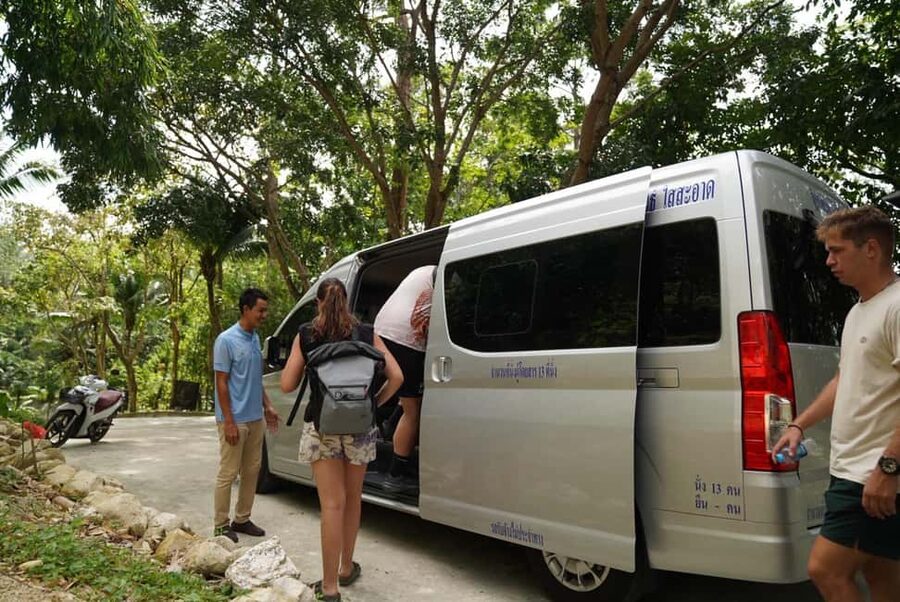 Phuket: Elephant Sanctuary Guided Tour with Hotel Transfers - Entering the Hills Behind Patong for a One-Hour Elephant Encounter