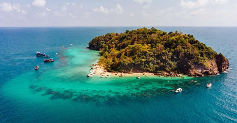 Phuket: Explore the Trio Khai Island Snorkelling Adventure - Safety Briefing and Speedboat Time: Expect It to Feel Busy But Managed
