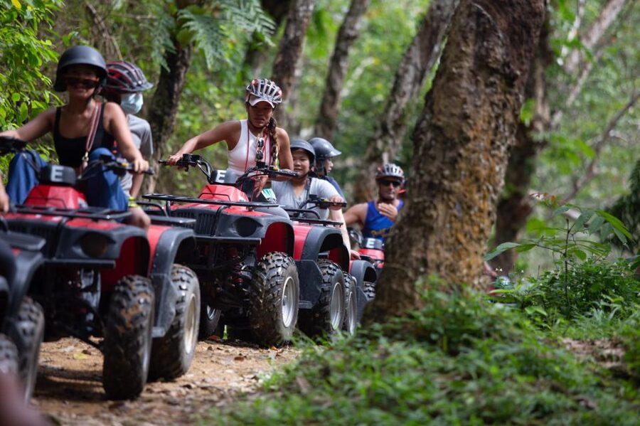 Phuket: Guided ATV Tour - The guide experience: English help and extra photo support
