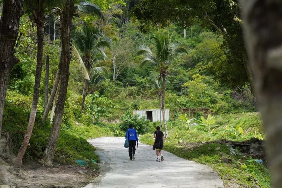 Phuket : Guided Tour to Elephant Sanctuary with Transfers - Rules that matter: keeping it respectful for elephants and people