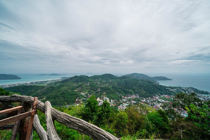 Phuket: Half-Day Highlights Tour - The guide touch: history in plain language and help with photos