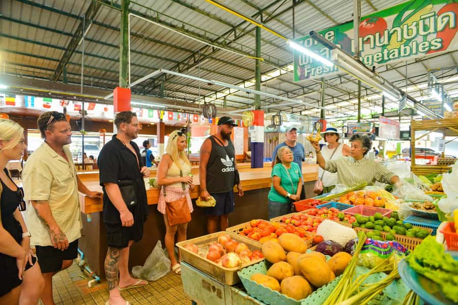 Phuket: Half Day Thai Cooking Experience with Market Tour - A 4-hour plan that starts with ingredients, not instructions