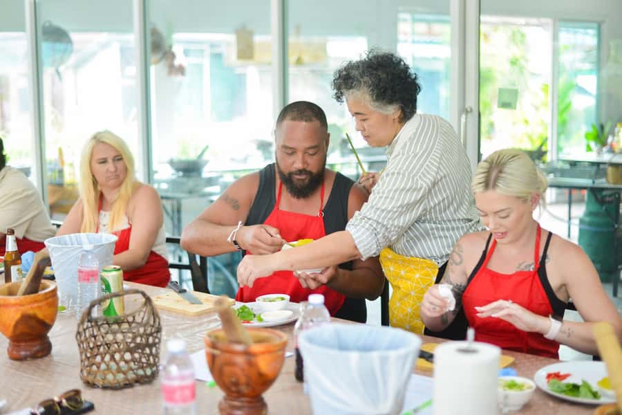 Phuket: Half Day Thai Cooking Experience with Market Tour - Market tour and ingredient picking: where Thai flavors begin