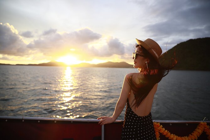 Phuket: Islands Hopping Catamaran Tour with Foam Party - Guides and crew: friendly, attentive, and keeping the rhythm right