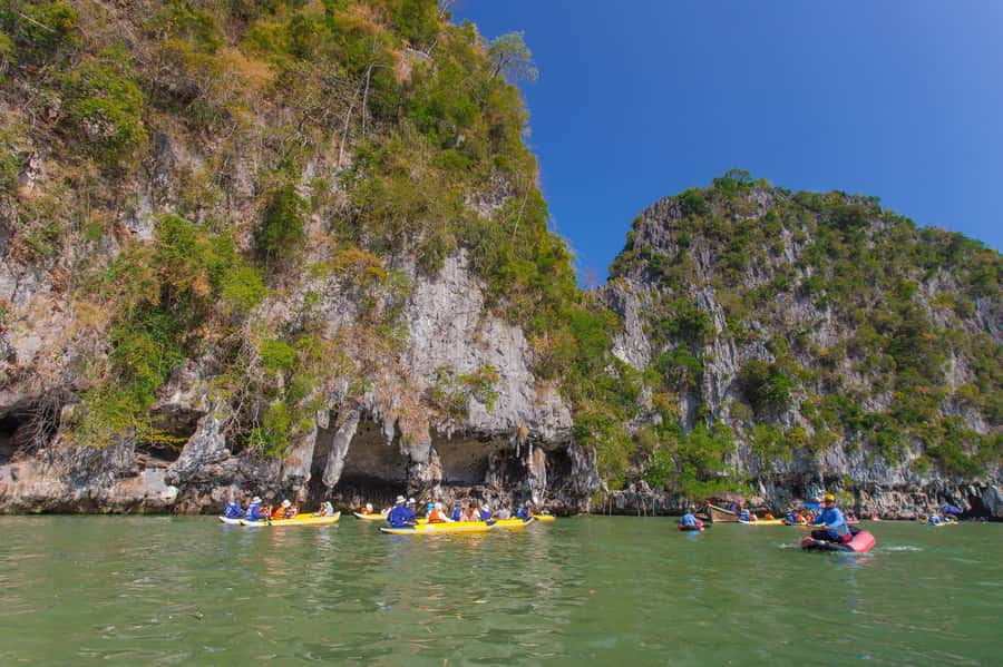 Phuket: James Bond and Khai Islands Day Trip by Speedboat - Panyee Island buffet lunch: the break that keeps the day from burning you out