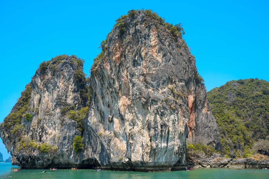 Phuket: James Bond Day Tour and Canoeing by Big Boat - James Bond Island: photo time, 30 minutes, and how to make it count