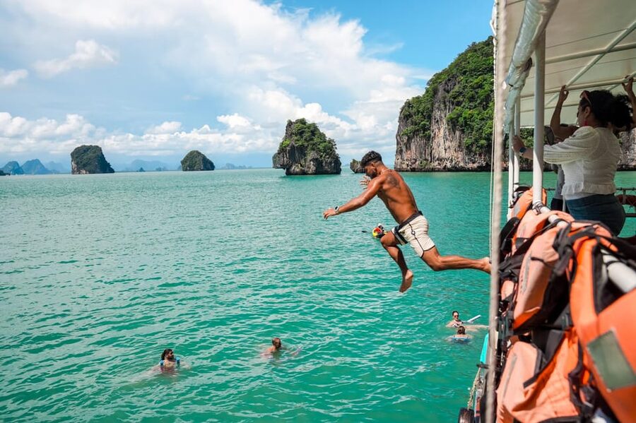 Phuket: James Bond Day Tour and Canoeing by Big Boat - Hong Island canoeing: limestone shapes you’ll start seeing with your eyes