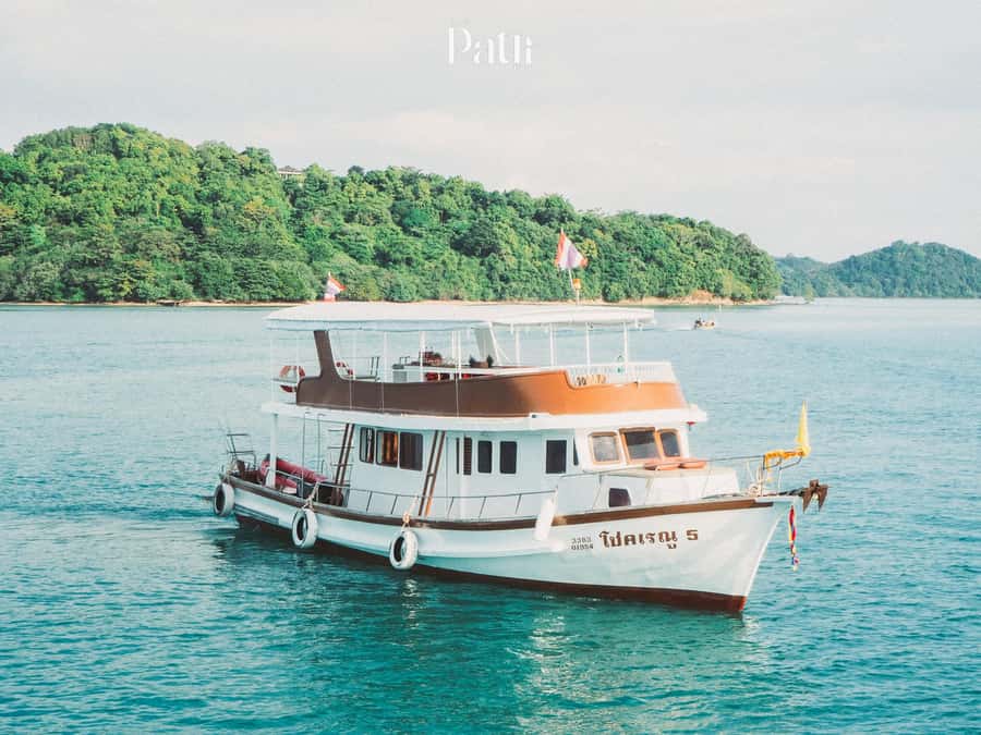 Phuket: James Bond Island and Canoeing Day Tour by Boat - Kayak Time at Panak Island: Emerald Water and Real Cave Work