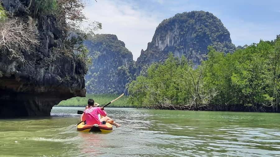 Phuket: James Bond Island by Speedboat w/ Canoeing & Lunch - Lunch at Panyee Island Floating Village: local setting, buffet comfort
