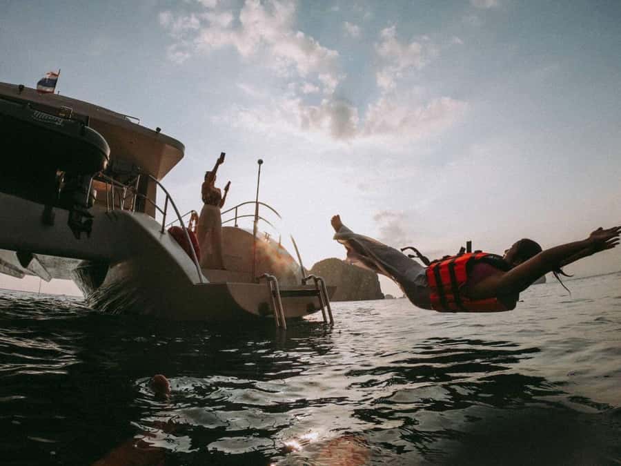 Phuket: James Bond Island Canoeing & Sunset Yacht Dinner - Who should book this (and who should skip it)