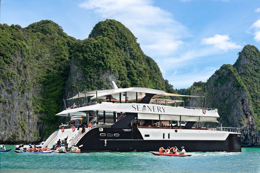 Phuket: James Bond Island Luxury Sunset Cruise - Food, drinks, and onboard comfort: what’s actually included