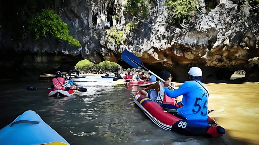 Phuket: James Bond Island Sea Canoe with lunch by Big Boat - James Bond Island break time: Photos, crowds, and using the hour well