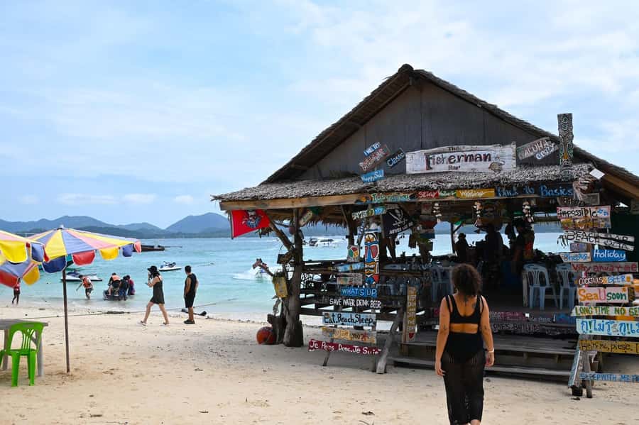 Phuket: James Bond & Panyi Day Tour with Canoeing & Lunch - Seasickness, crowds, and other real-world gotchas