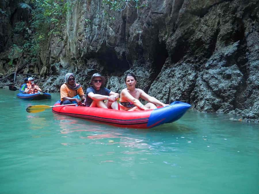 Phuket: James Bond & Phang Nga Island Day Trip - Hong Island kayaking: limestone caves made for slow looking