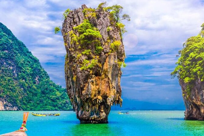 Phuket: James Bonds, Naka Islands with Lunch and Sea Cave Canoe - Koh Panyi floating Muslim village lunch with a guide