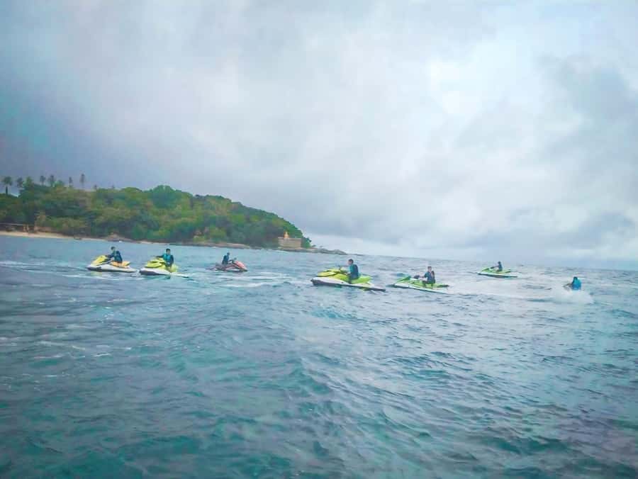 Phuket: Jet Ski Tour Patong Beach with 9 Check-in Points - Getting ready: what to bring and what to skip