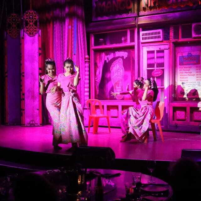 Phuket: Junkyard Theatre Dinner & Show - Show Only Ticket - VIP All-You-Can-Drink: How It Changes the Mood