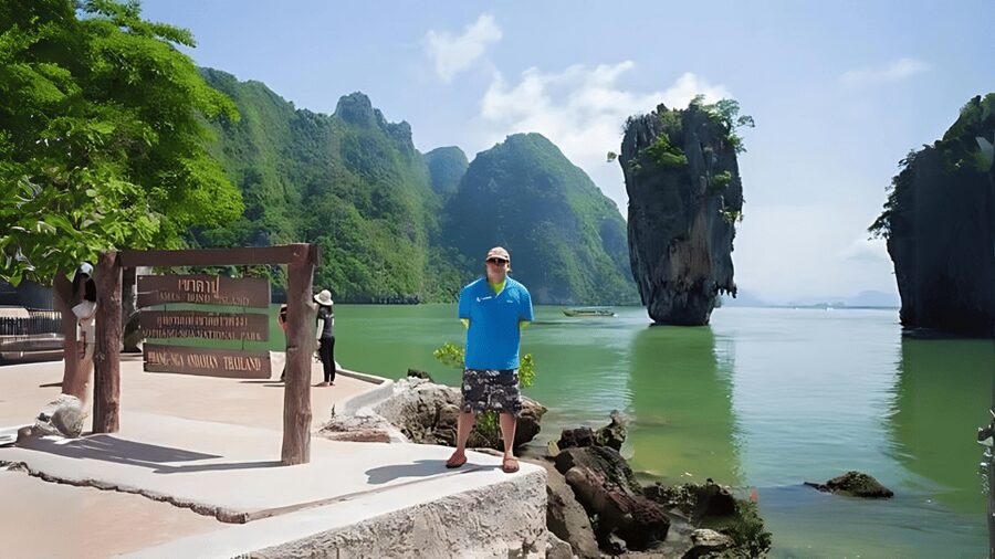 Phuket/Khao Lak: James Bond & Khai Island Tours wt Sea Canoe - Panak Island caves: limestone drama with real photo moments