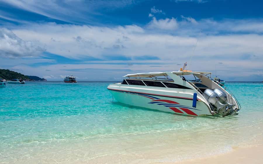 Phuket/Khao Lak: Similan Island Adventure Tour - Miang Island (Island 4): Princess Beach break plus nature trails