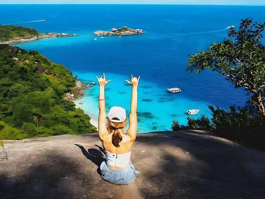 Phuket/Khao Lak: Similan Islands by Speedboat - The speedboat run: fast, wet, and part of the experience