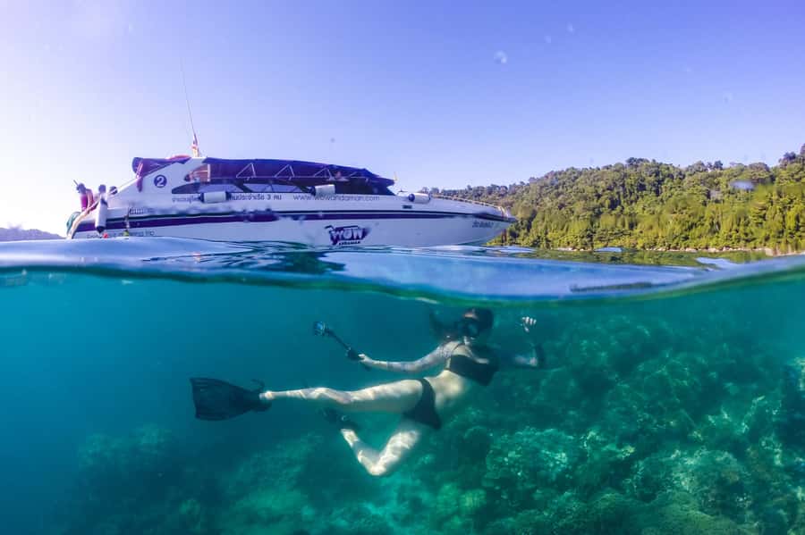 Phuket/Khao Lak: Speedboat Snorkel Tour to Similan Islands - The 90-minute speedboat ride: fast, loud, and part of the price you pay