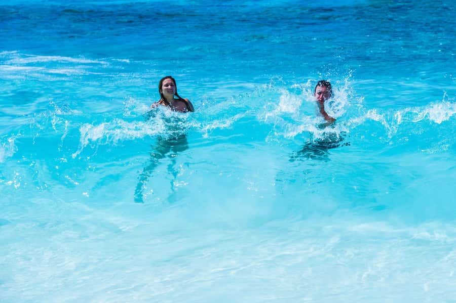 Phuket/Khao Lak: Speedboat Snorkel Tour to Similan Islands - Ko Payu snorkeling: coral structure, fish watching, and the crowd reality