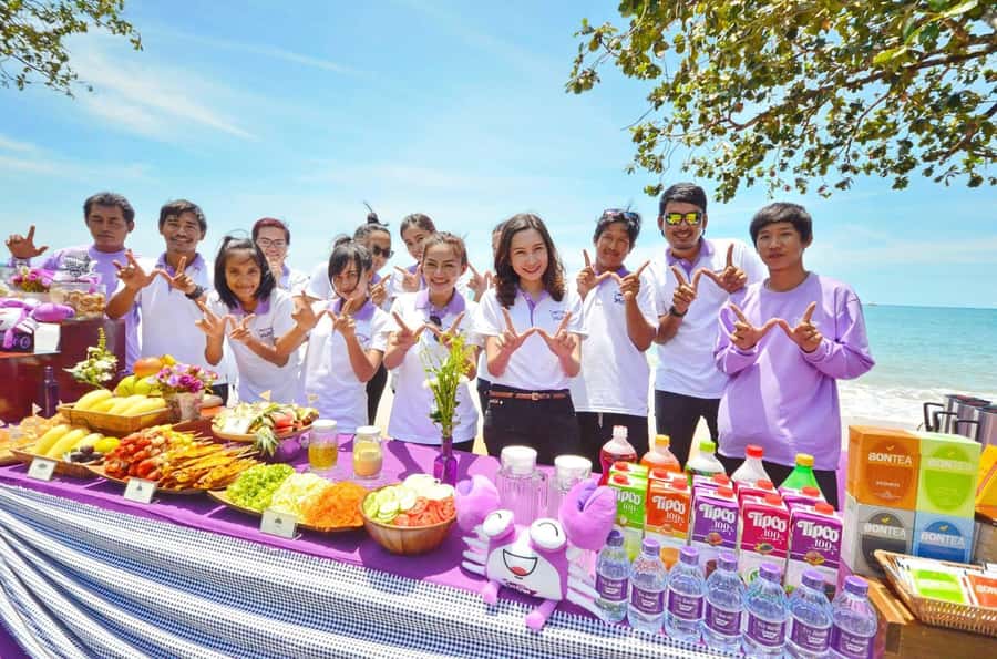 Phuket/Khao Lak: Speedboat Snorkel Tour to Similan Islands - Ko Bangu: northernmost island snorkeling and coral outcrops