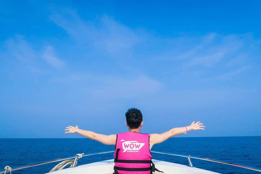 Phuket/Khao Lak: Speedboat Snorkel Tour to Similan Islands - Koh Similan: the lunch-and-linger portion of the day