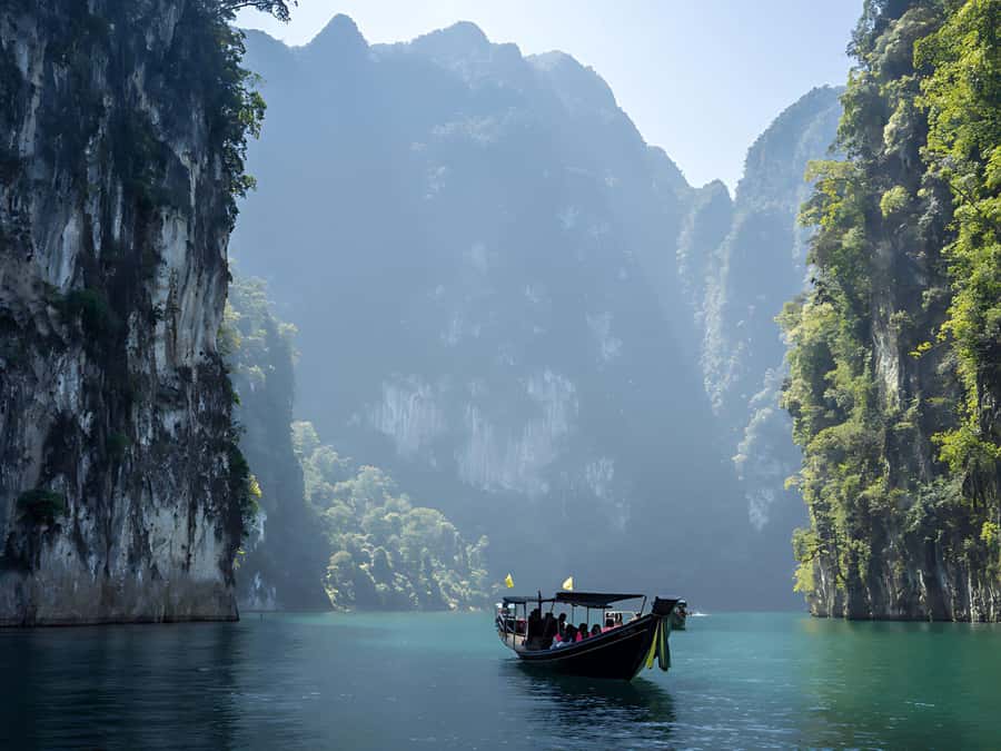 Phuket: Khao Sok and Cheow Lan Lake Tour with Lunch - The two-day option: what you gain by sleeping on the water