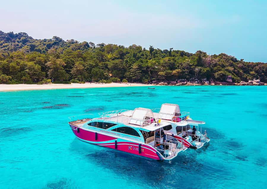 Phuket/Khaolak: Similan Islands Speed Catamaran Premium Trip - Practical packing: what to wear so the day stays fun