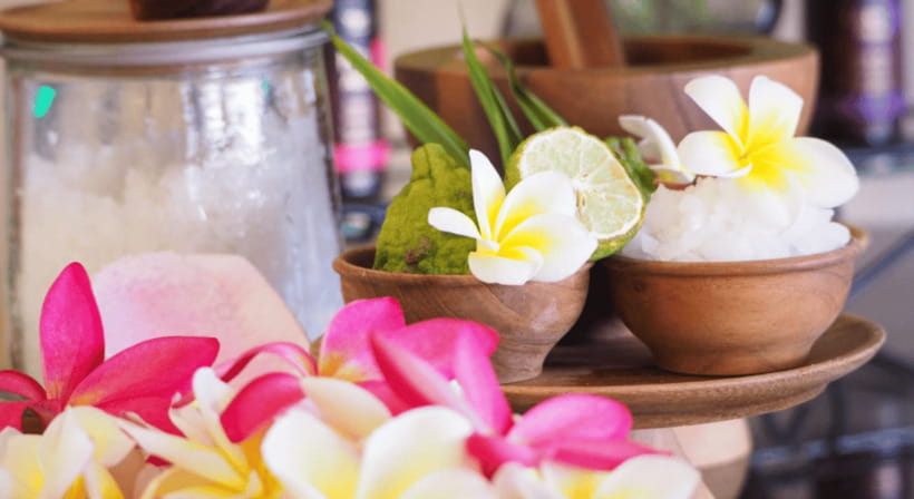 Phuket: Maha Cheeva Thai Massage: E-Voucher - Massage Session Basics: Traditional Thai Meets Therapeutic Work
