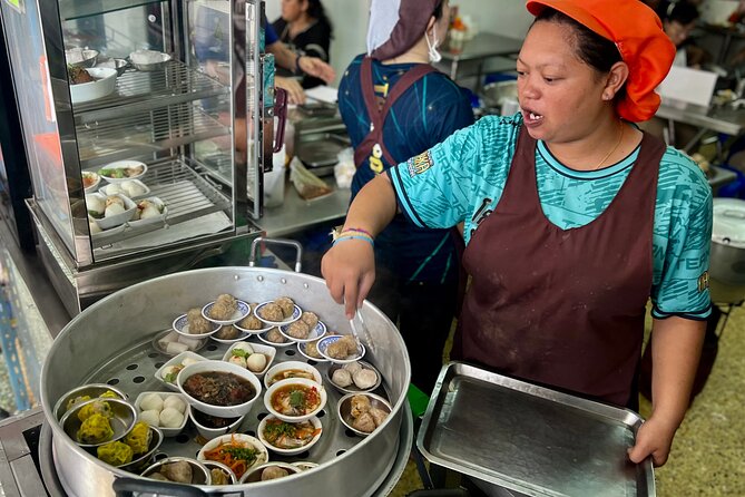 Phuket Old Town Food Tour with 10+ Locals' Favorites Tastings - Should You Book This Phuket Old Town Food Tour?
