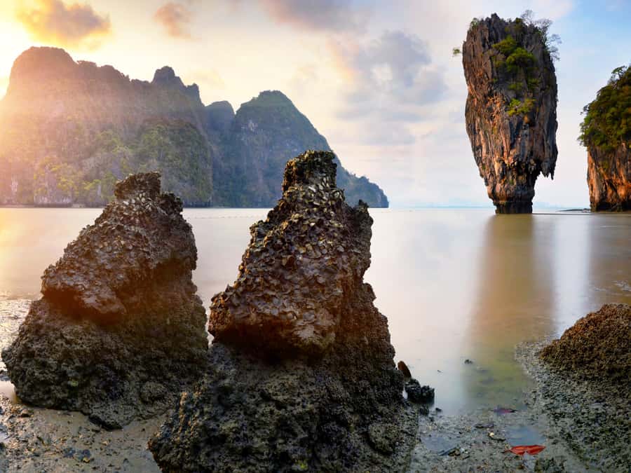 Phuket: Phang Nga Bay Bioluminescent Plankton and Sea Canoes - Ko Hong by sea canoe: up-close lagoons and rock formations