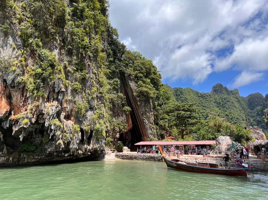 Phuket : Phang Nga Bay James Bond Islands By Speed Catamaran - Food and drinks: included fuel that actually matters