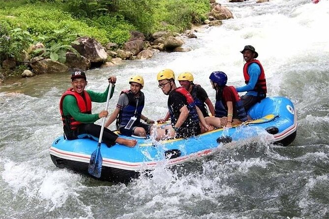 Phuket-Phang Nga: White Water Rafting 7 km.-Zipline-ATV-Lunch - White-water rafting (7 km): training, then the real run