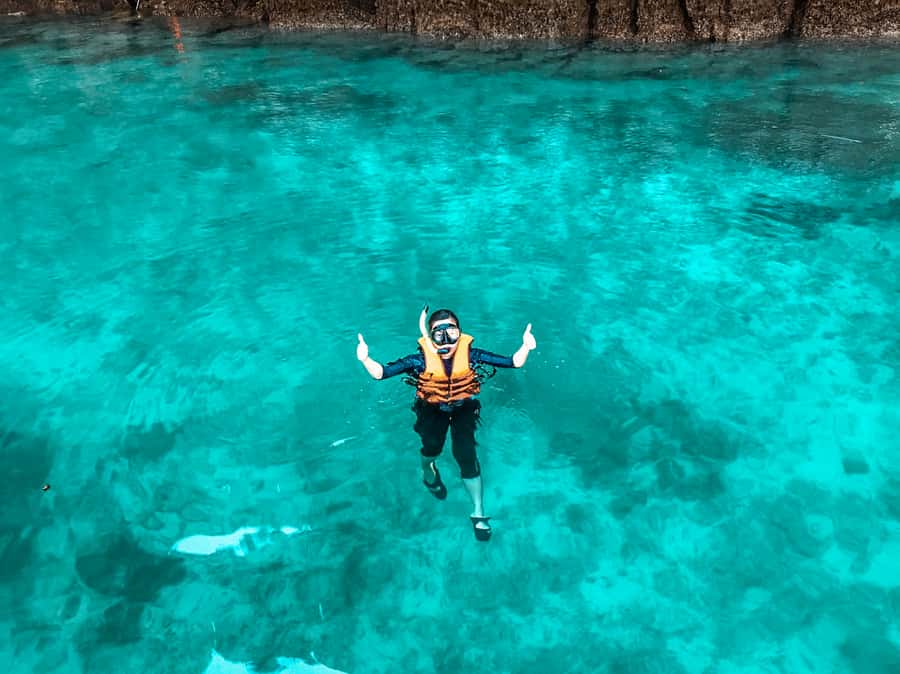 Phuket: Phi Phi & Bamboo Island Day Trip with Buffet Lunch - Maya Bay: how to use your hour at The Beach setting