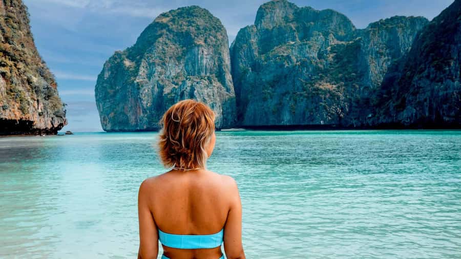 Phuket: Phi Phi Island Sunrise Group Speedboat Tour - Monkey Beach and Viking Cave: animals and a cultural quirk