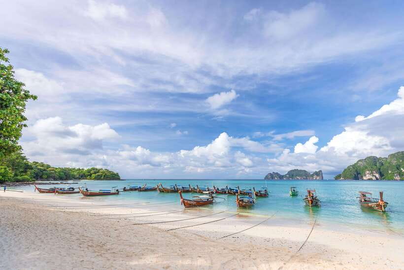 Phuket: Phi Phi Islands & Khai Island Premium Day Tour - Viking Cave, Pileh Lagoon, and Monkey Bay: three kinds of wow