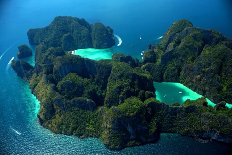 Phuket: Phi Phi & Khai Island Private Speedboat Charter Tour - Included extras that actually matter on an island day