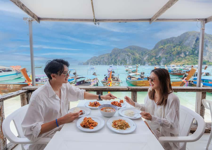 Phuket: Phi Phi Maiton Island Sunset Premium Catamaran Tour - The big idea: why this Phi Phi and Maiton day works