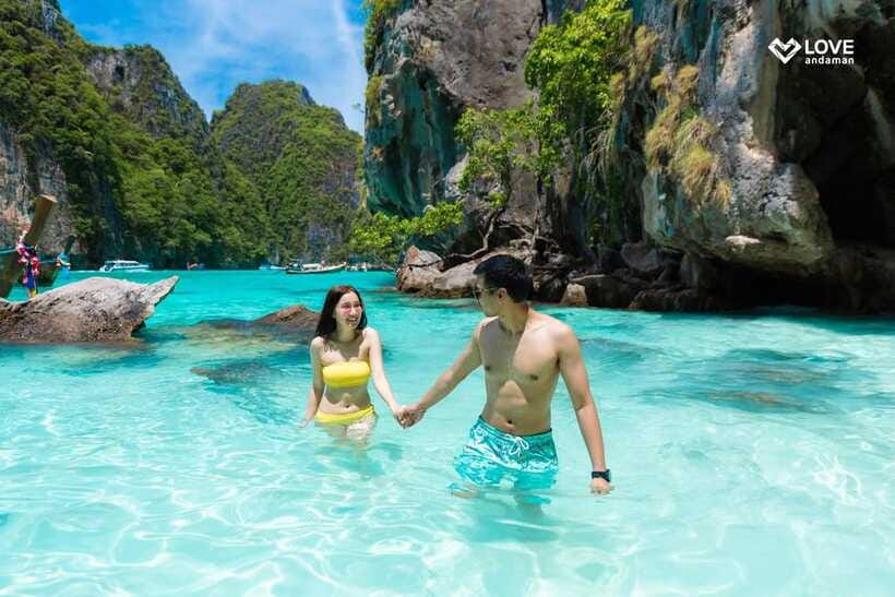 Phuket: Phi Phi Maiton Island Sunset Premium Catamaran Tour - Maya Bay: The Beach memories, with real-world crowding