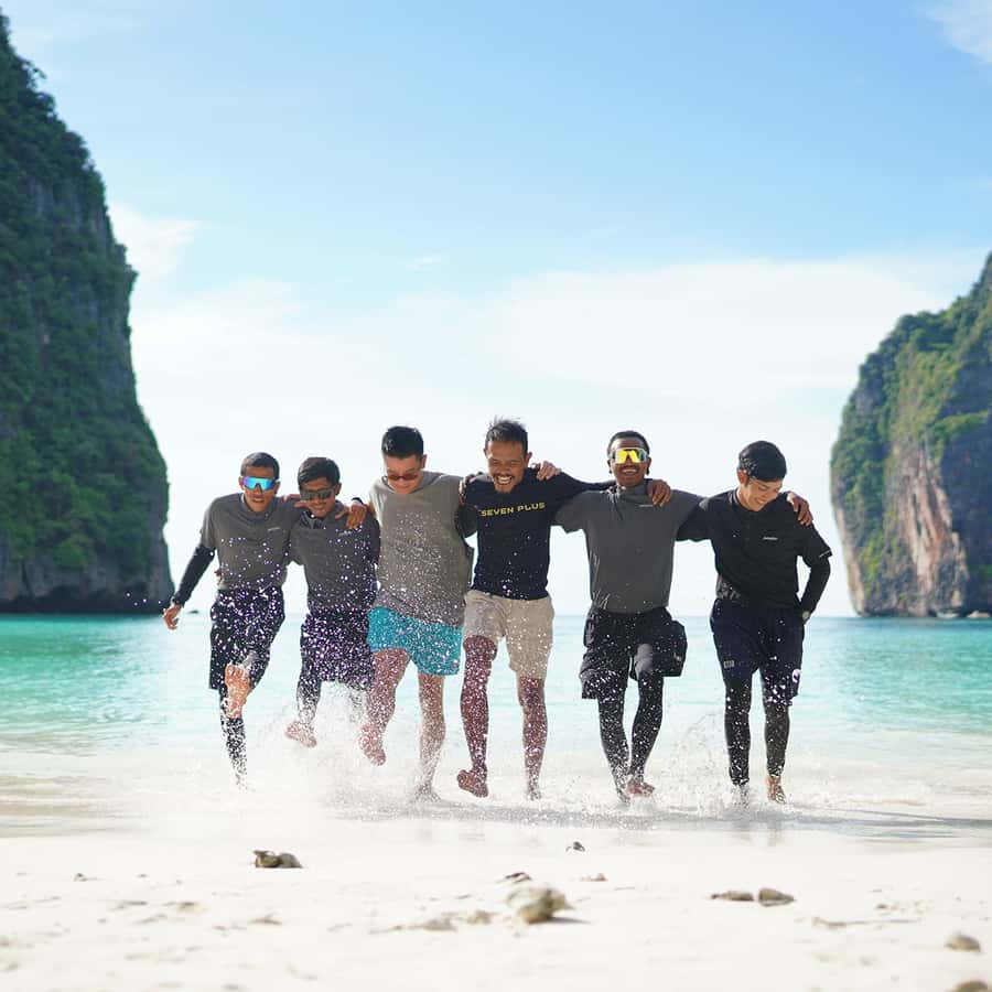 Phuket: Phi Phi, Maya, and Maiton by Luxury Yacht with Lunch - Key takeaways before you go